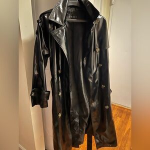 SHACI Ness Coat | Shiny Black Trench Coat